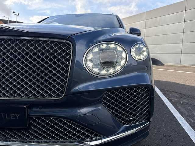 20:Bentley Bentayga V8, SUV, Meteor, Bentley Glasgow