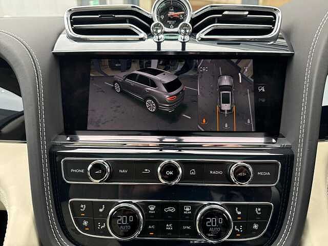 24:Bentley Bentayga Azure V8, SUV, Onyx, Bentley Glasgow