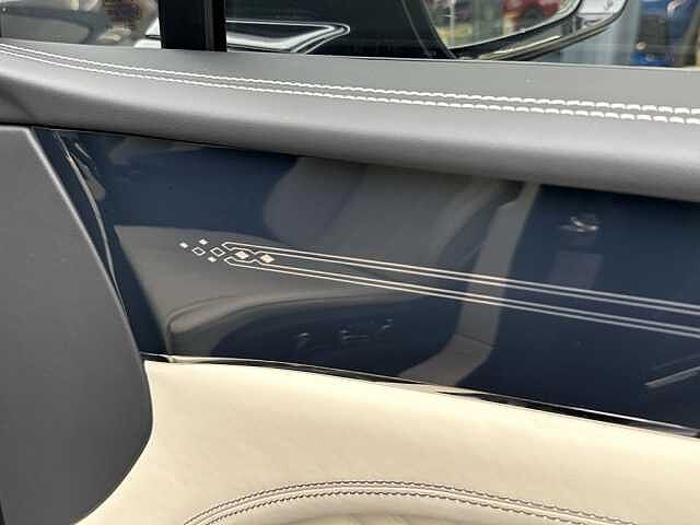 12:Bentley Bentayga Azure V8, SUV, Onyx, Bentley Glasgow