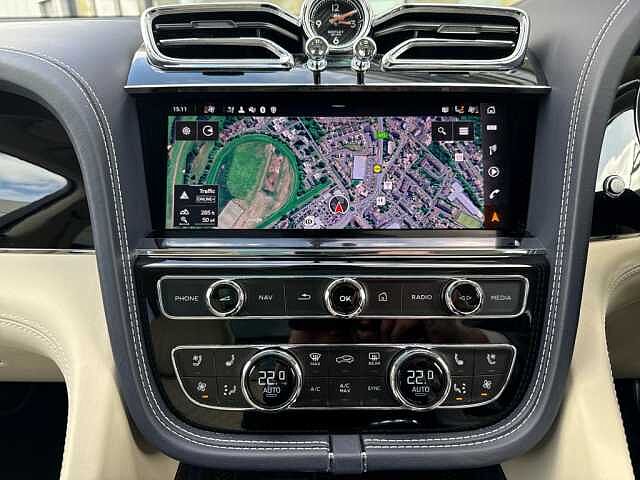 34:Bentley Bentayga V8, SUV, Meteor, Bentley Glasgow